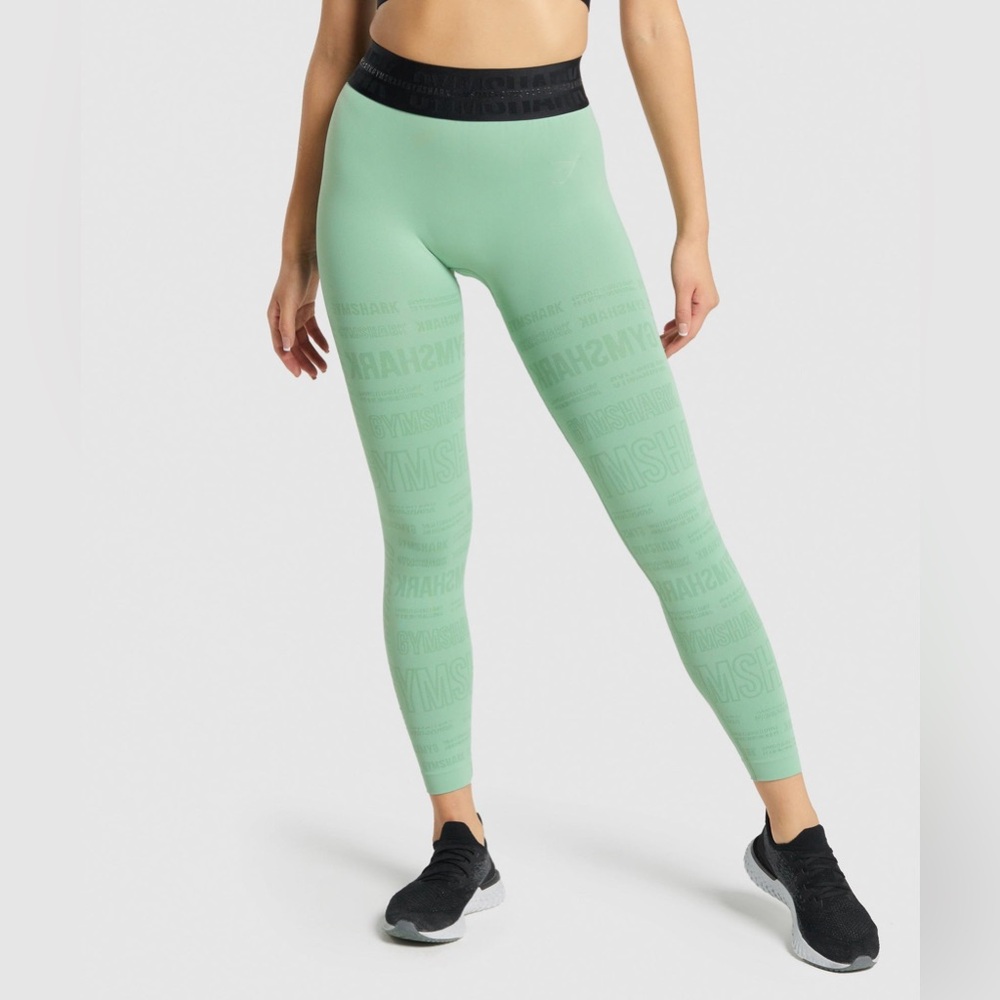 Gymshark vision leggings green women’s XS with stretch